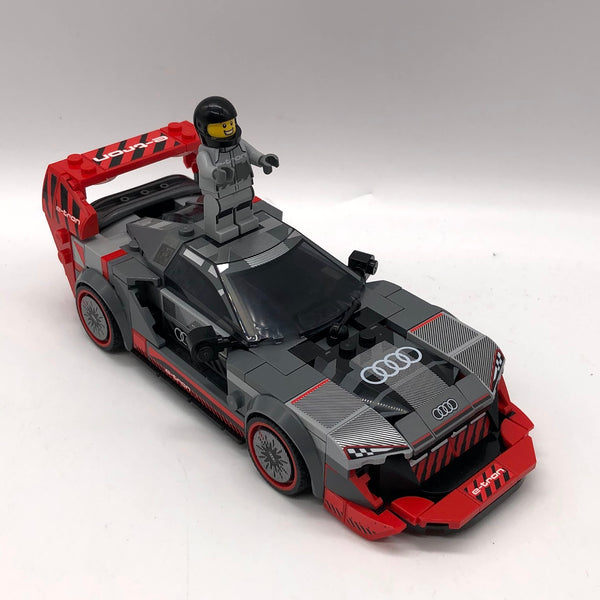 Audi S1 e-tron quattro Race Car 76921 - Used LEGO Speed Champions Set