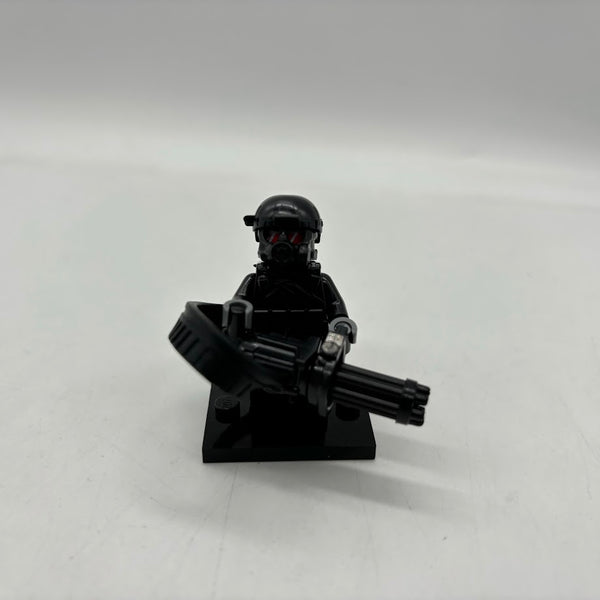 Heavy Gunner Minigun Soldier