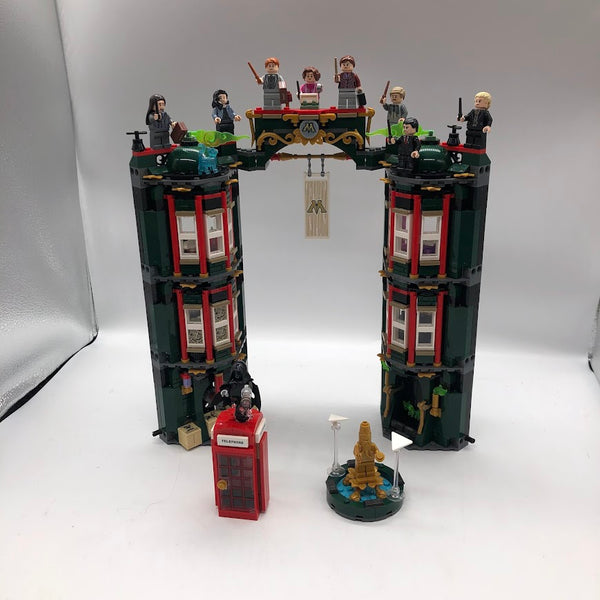 76403 The Ministry of Magic [USED]