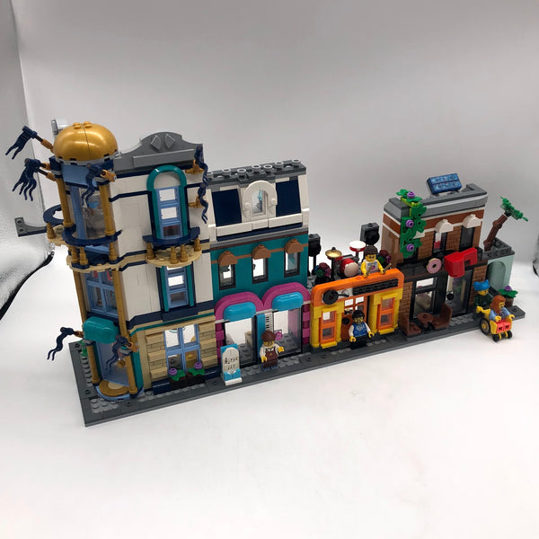 Main Street 31141 - Used LEGO Creator Set